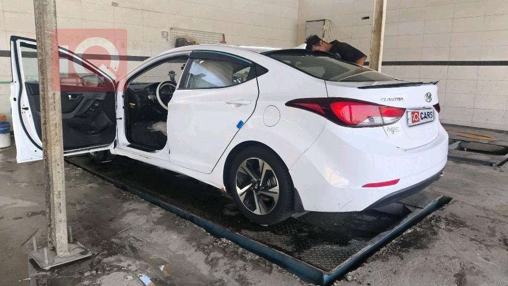هيونداي النترا